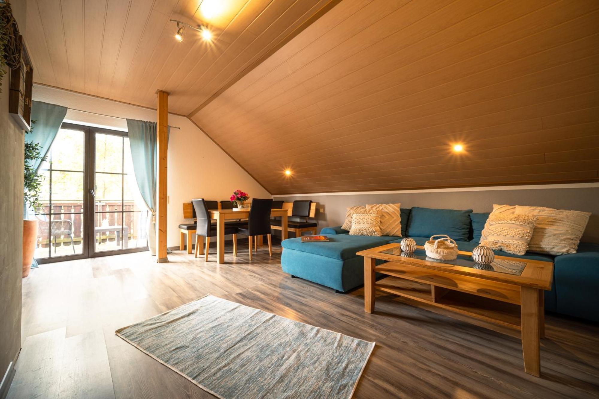 Balkon Zimmer - Apartment Gonnersdorf  外观 照片